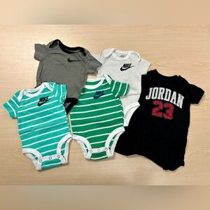 👶 Nike & Jordan Baby Onesie Bundle – 5 Pieces – Unisex 👶